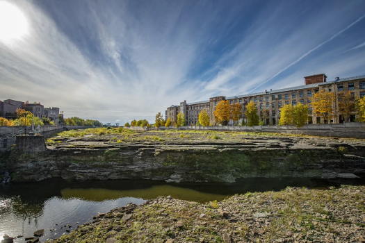 Автор: Юрий Кулаковский